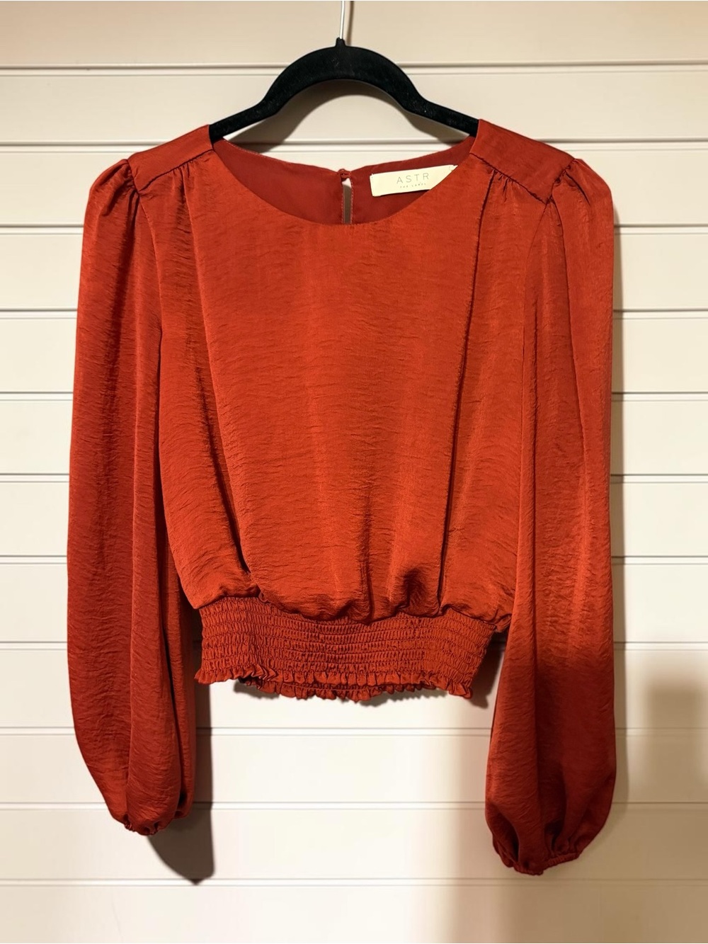 Astr Rust Red Long Sleeve Crop Top